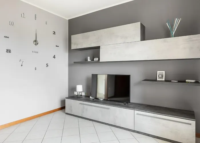 Bedetti Modern Flat By Wonderful Italy